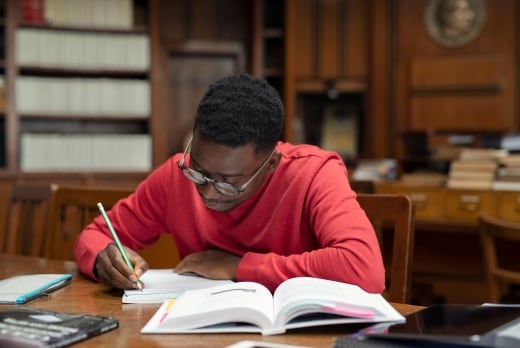 Help your child with these study tips for college students