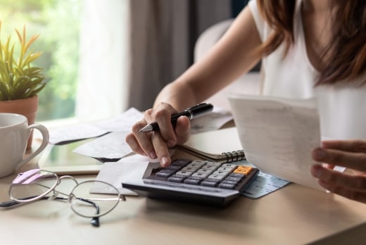 Average college education costs and tuition