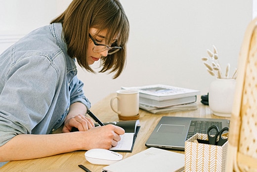Types of financial aid and college funding to consider before taking out student loans