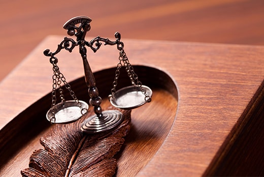 Become a Lawyer - What to Major in to Become a Lawyer