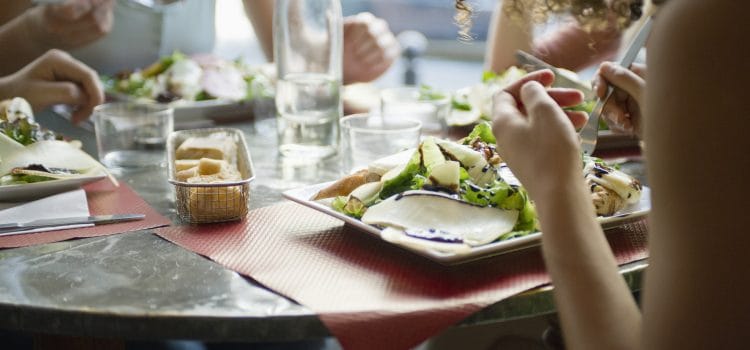Check out these tips to help you eat out on a budget