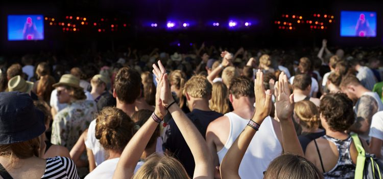 If you're looking for ways to enjoy festival season on a budget, check out these 3 tips
