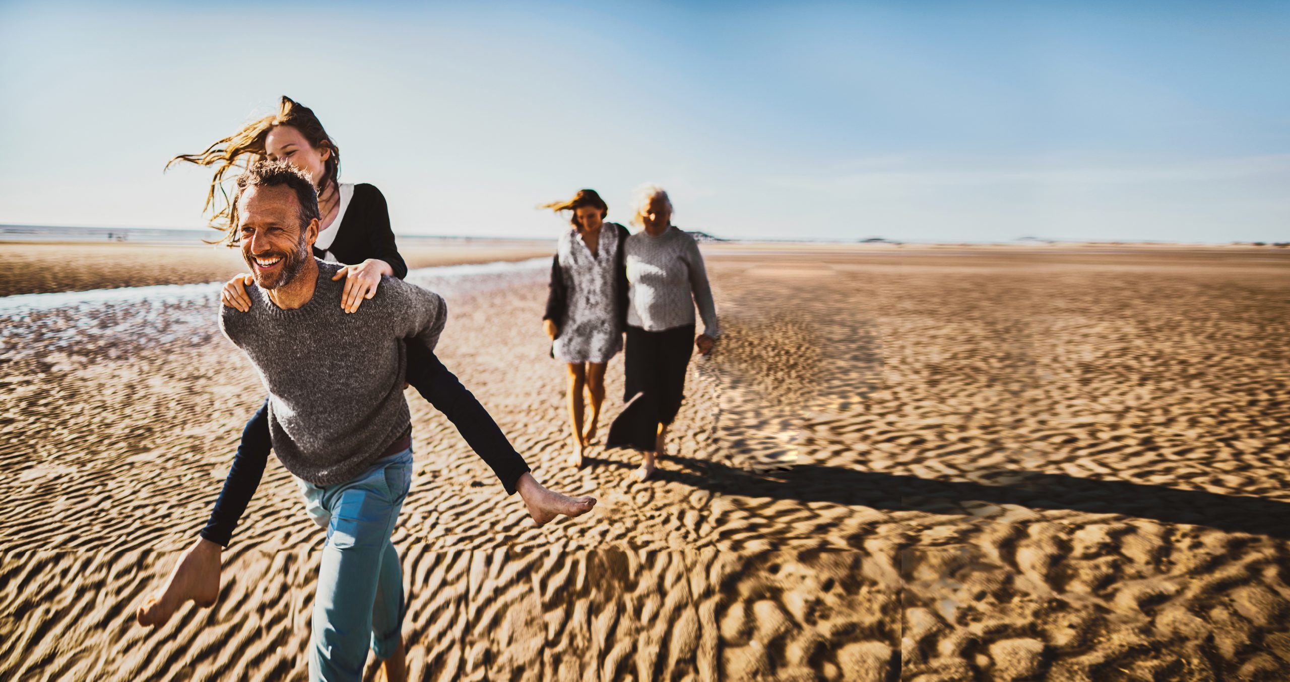 How does a certificate of deposit (CD) work? | Discover