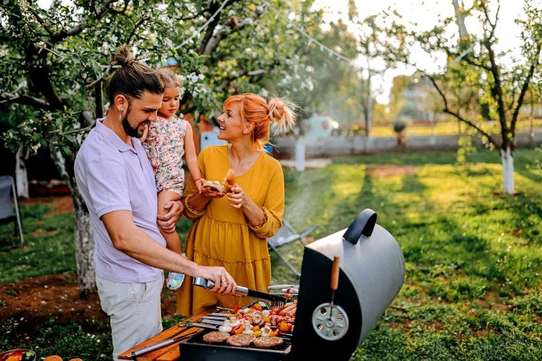 How do bank holidays affect direct deposit? Discover